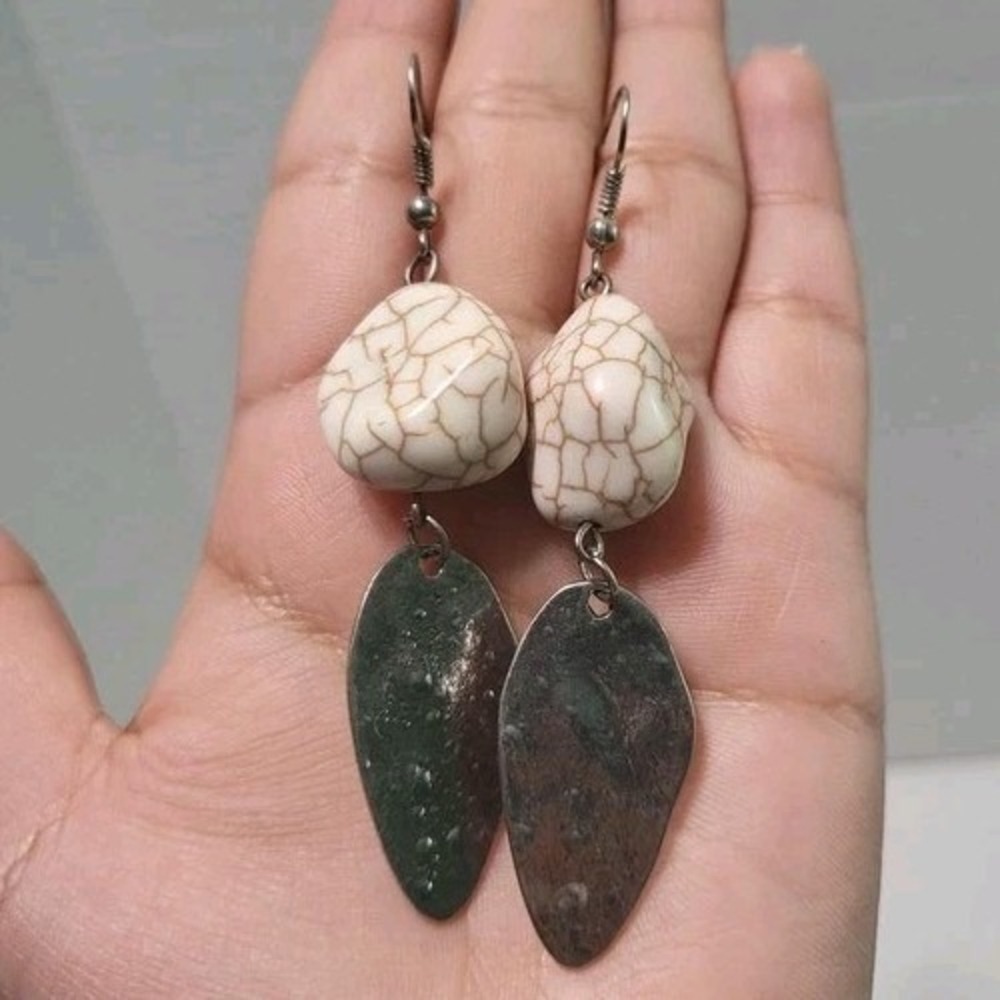 White Howlite Turquoise Stone Silver Dangle Earrings Boho Leaf Drop Jewelry